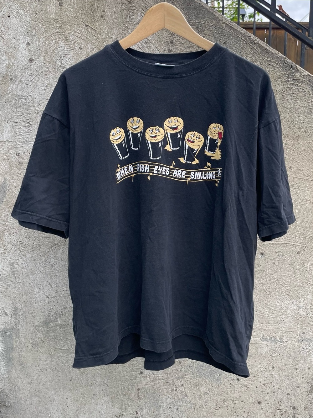 Vintage 90s funny Guinness t shirt size XL